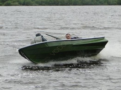 Лодка Афалина - 380 (с булями)